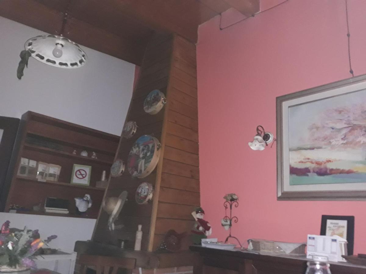 Agriturismo La Casina Rosa Камильятелло-Силано Экстерьер фото